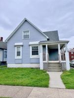 featured image of 216 Poplar St