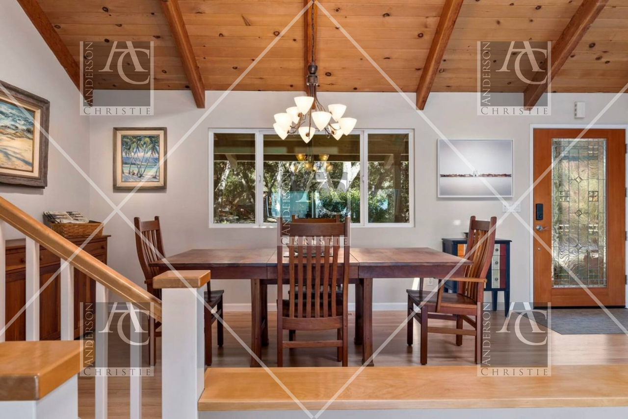 340 Summerhill Dr - Photo 3 of 44