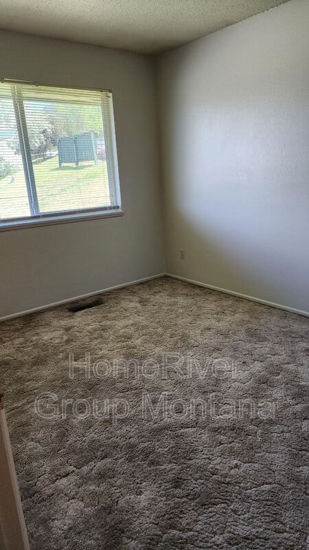 4780 23rd Ave - Photo 2 of 8