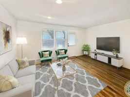 featured image of 33 Livingston Ct