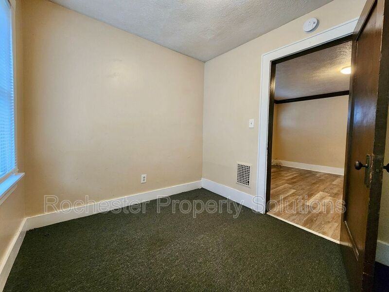 54 Locust St #DN - Photo 3 of 13