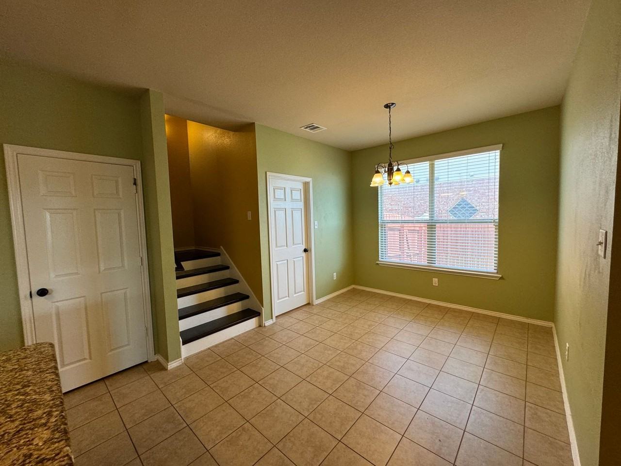 6801 Modesto Road - Photo 6 of 37