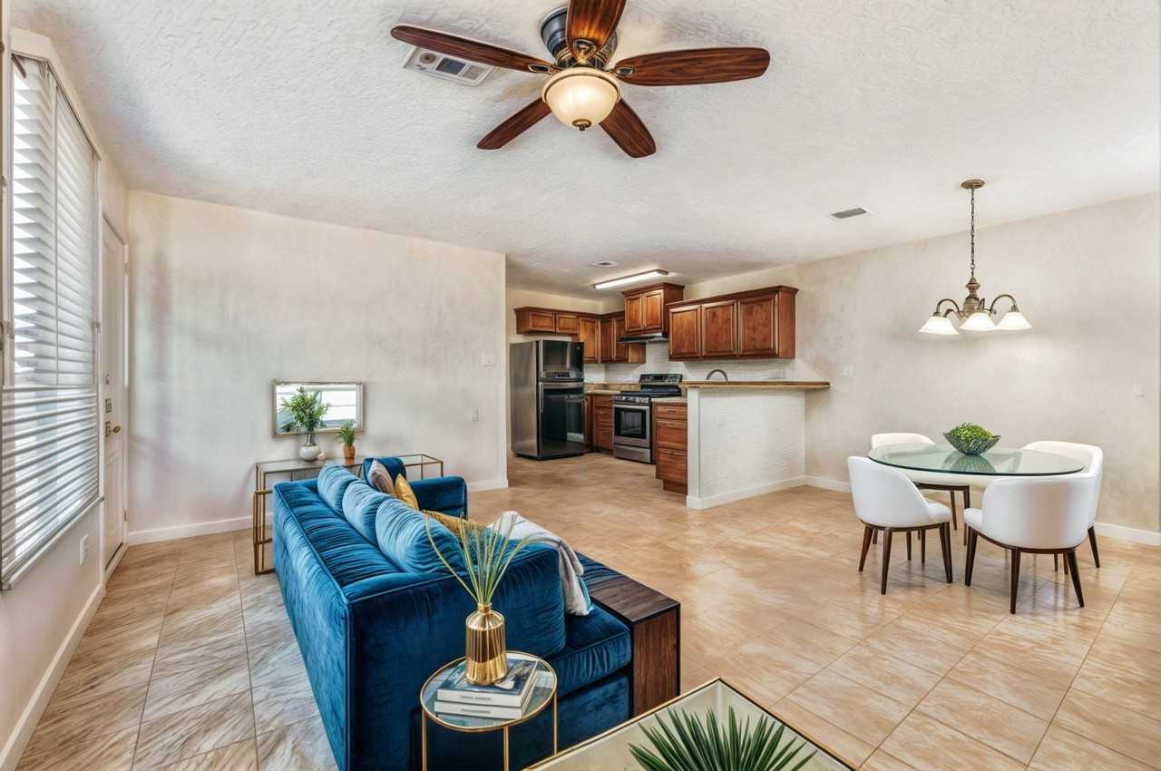 Cannon 8424 - Photo 2 of 12