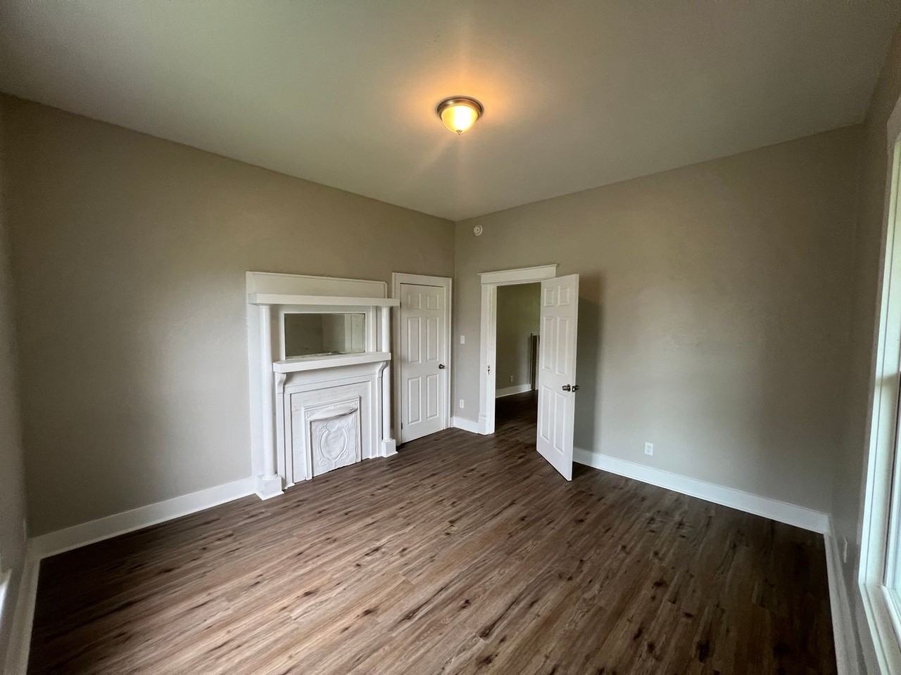 4004 Hooker Road - Photo 4 of 12