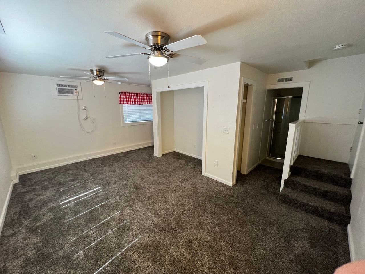 494 East Ave - Photo 3 of 29