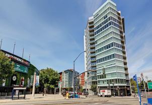 1926 W Burnside St #1513 - Photo 1 of 1