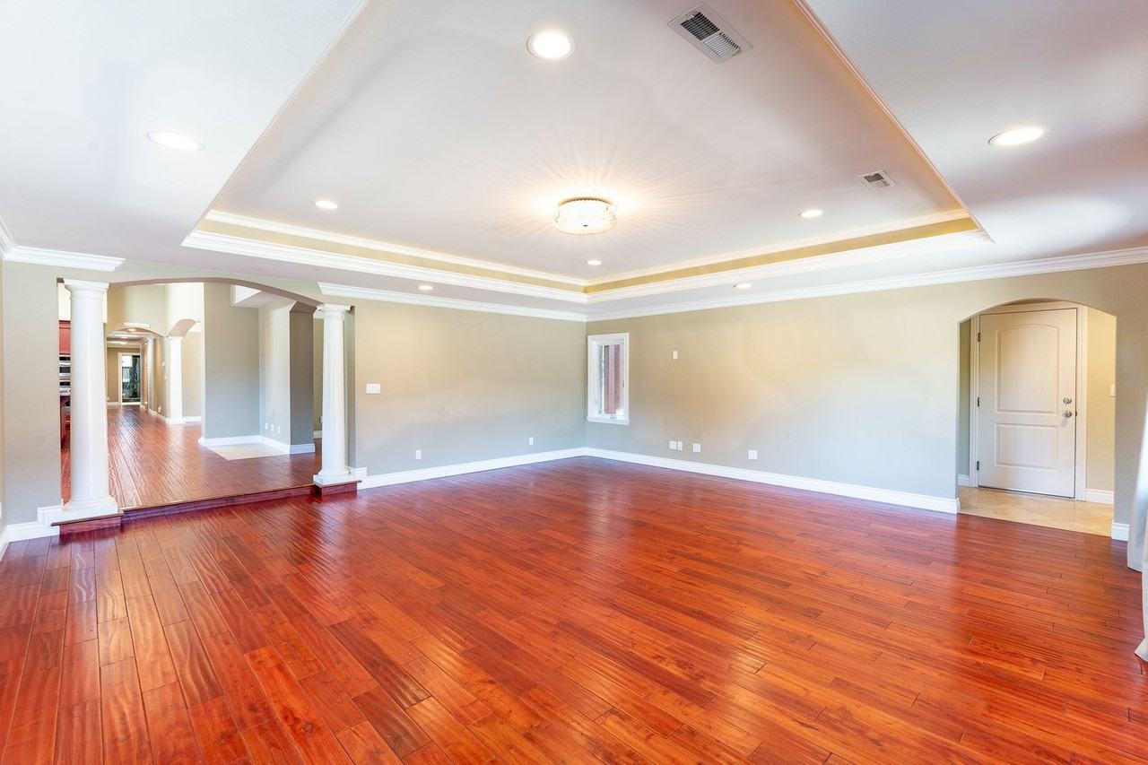 19387 Ranfre Ln - Photo 6 of 41