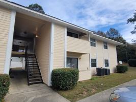 featured image of 1401 Elmtree Rd