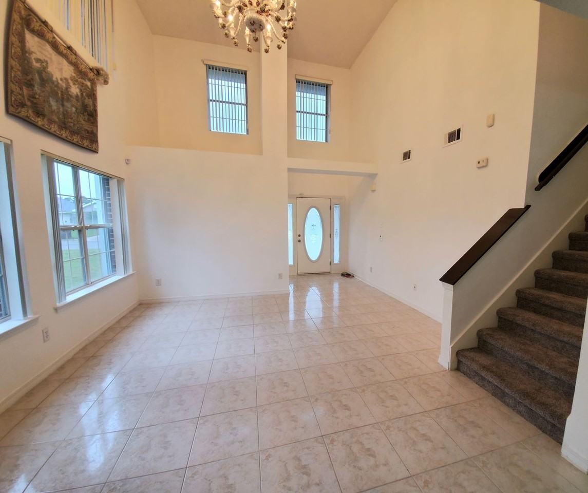 2044 Tujaques Pl - Photo 3 of 35