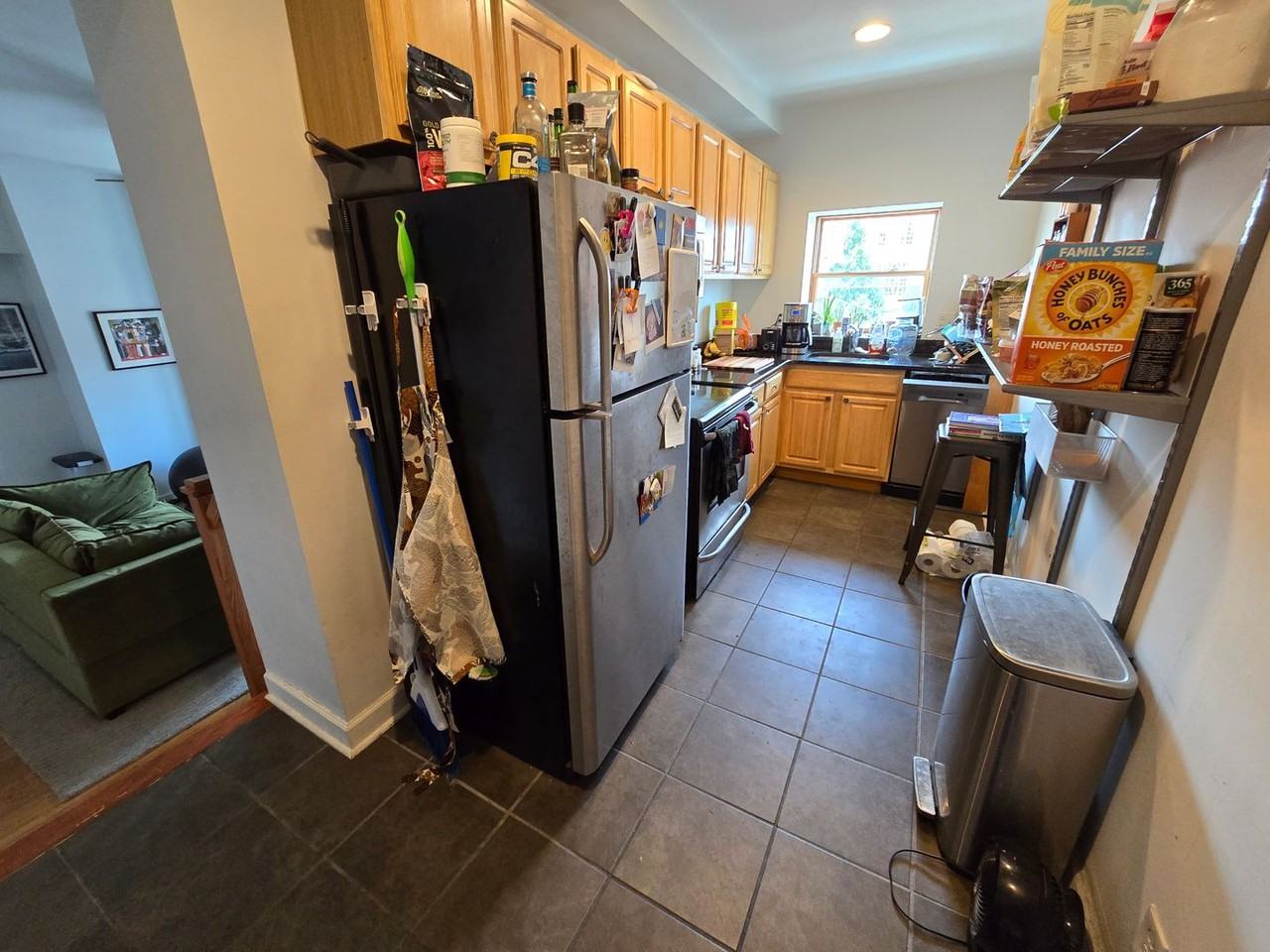 626 S 12th St - Photo 2 of 17