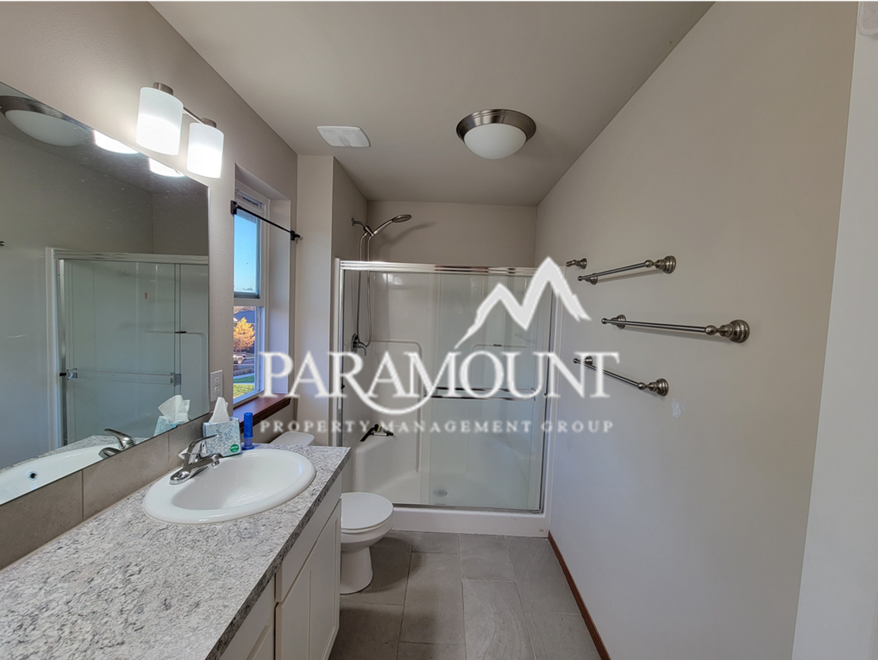 1023 Sedonia St - Photo 7 of 13