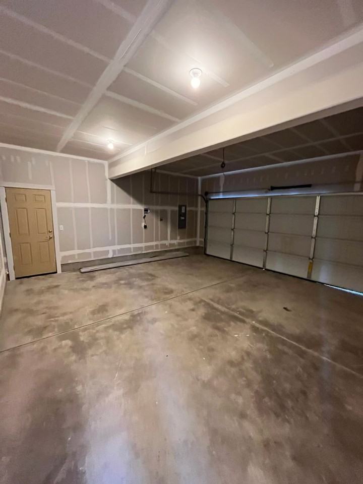 1683 Dotie Dr - Photo 7 of 17
