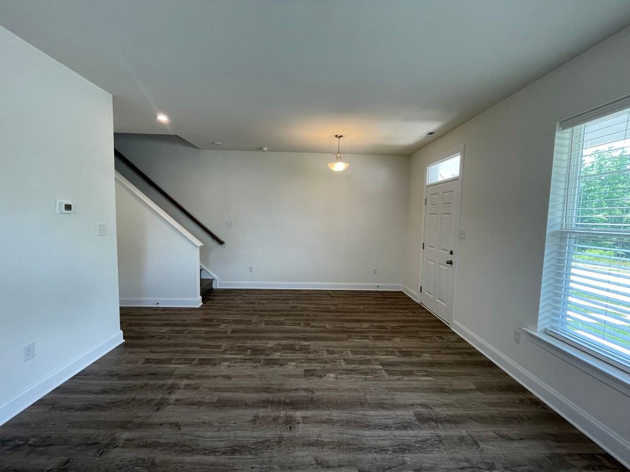 17237 Gossamer Dr - Photo 2 of 14