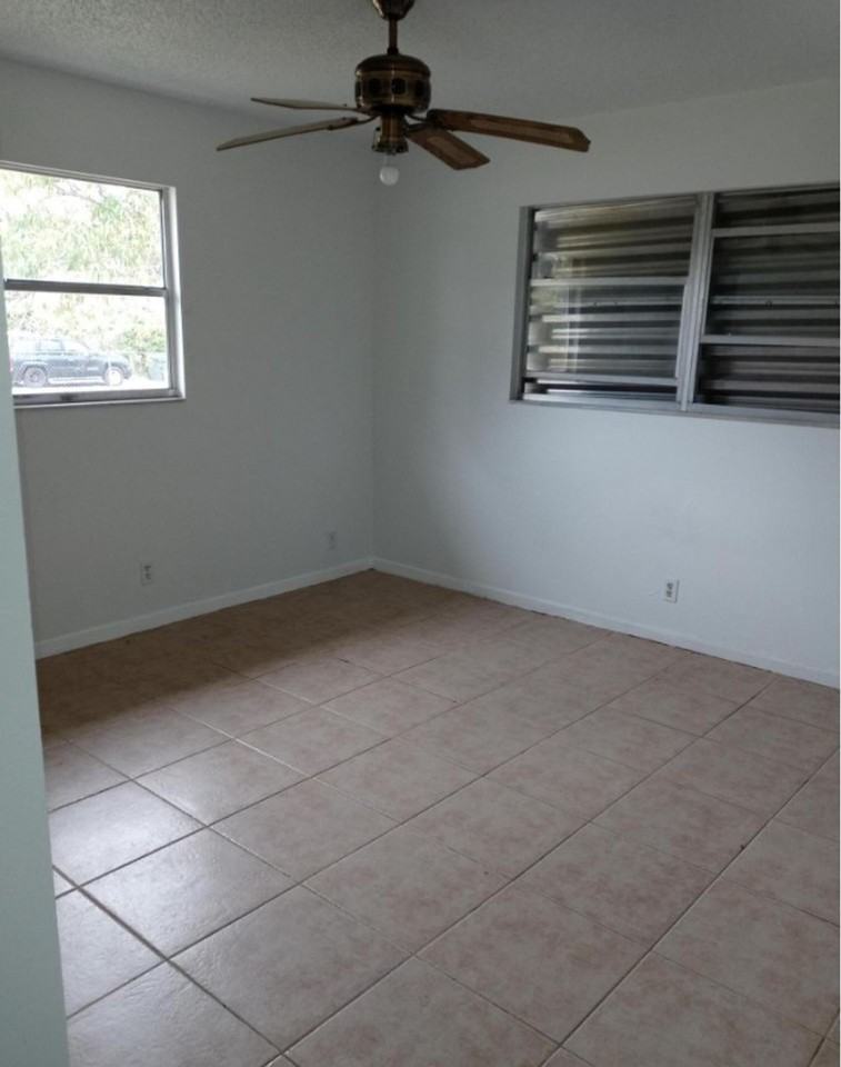 6080 N Dixie Hwy - Photo 5 of 5