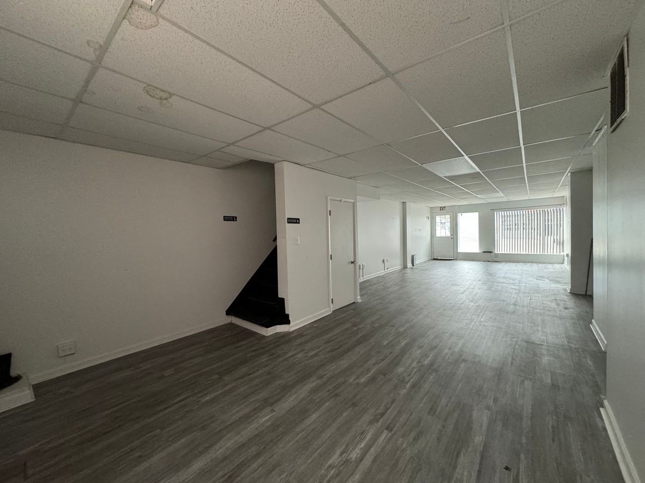 6417 Harford Rd - Photo 5 of 12