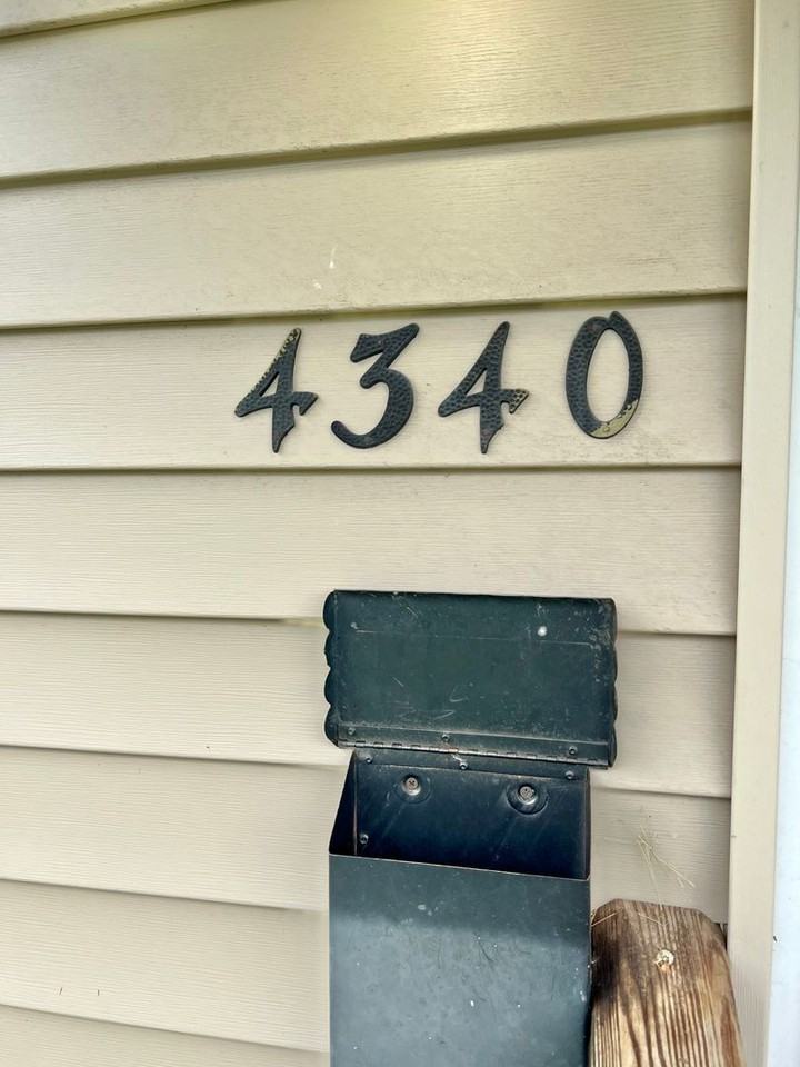 4340 S Anthony Blvd - Photo 2 of 20