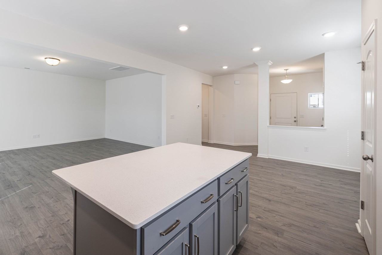 854 Scotch Meadows Loop - Photo 3 of 30