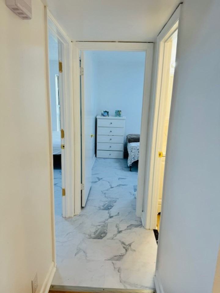 1396 Hunters Rd #G - Photo 7 of 21