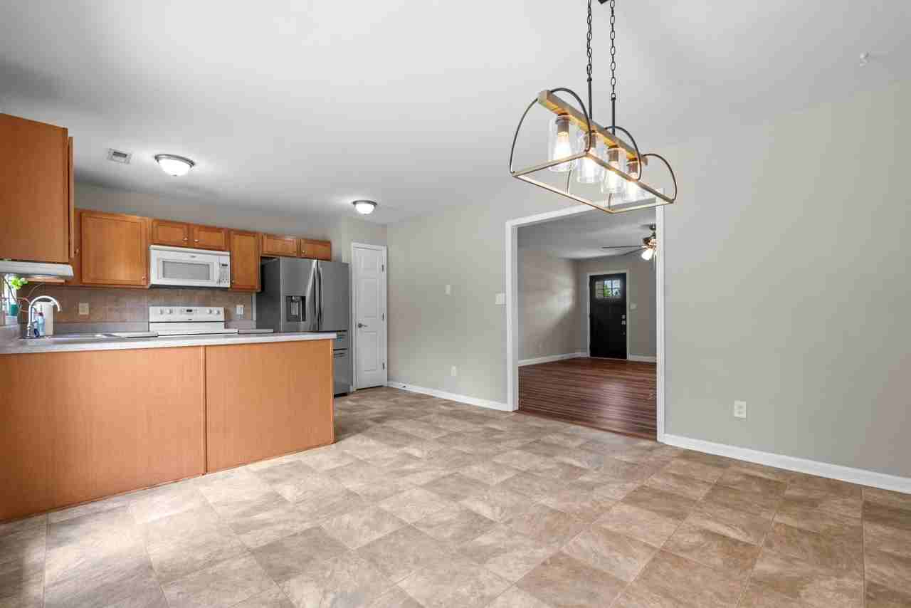 11 Sawtooth Oak Cir - Photo 5 of 43