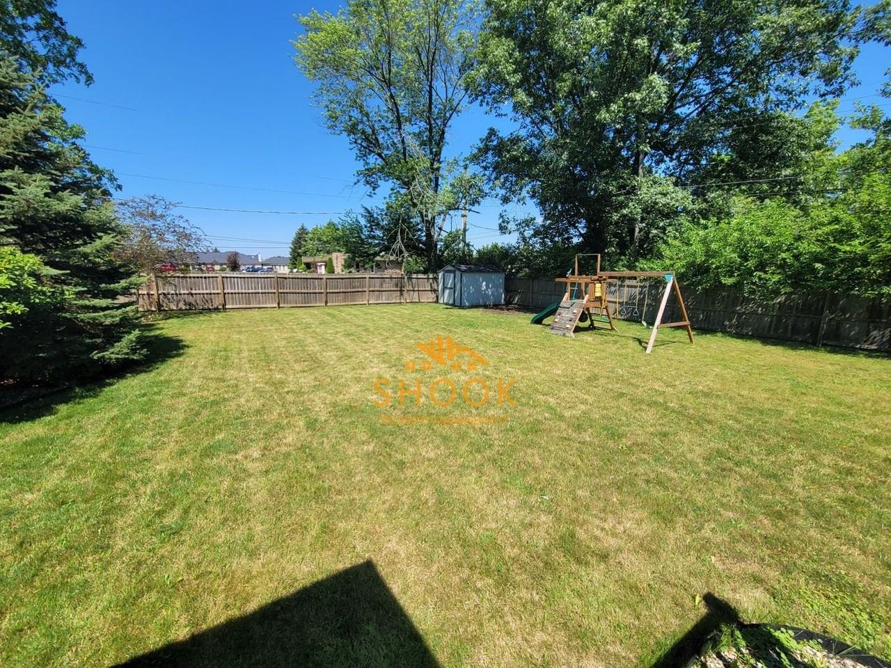 1124 Eton St - Photo 2 of 20