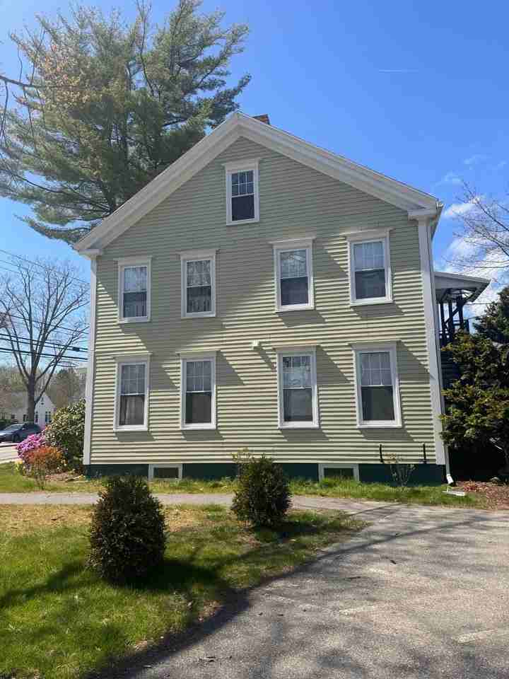 55 Harpswell Rd - Photo 3 of 19