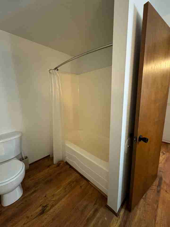 262 Sw River Dr - Photo 3 of 25