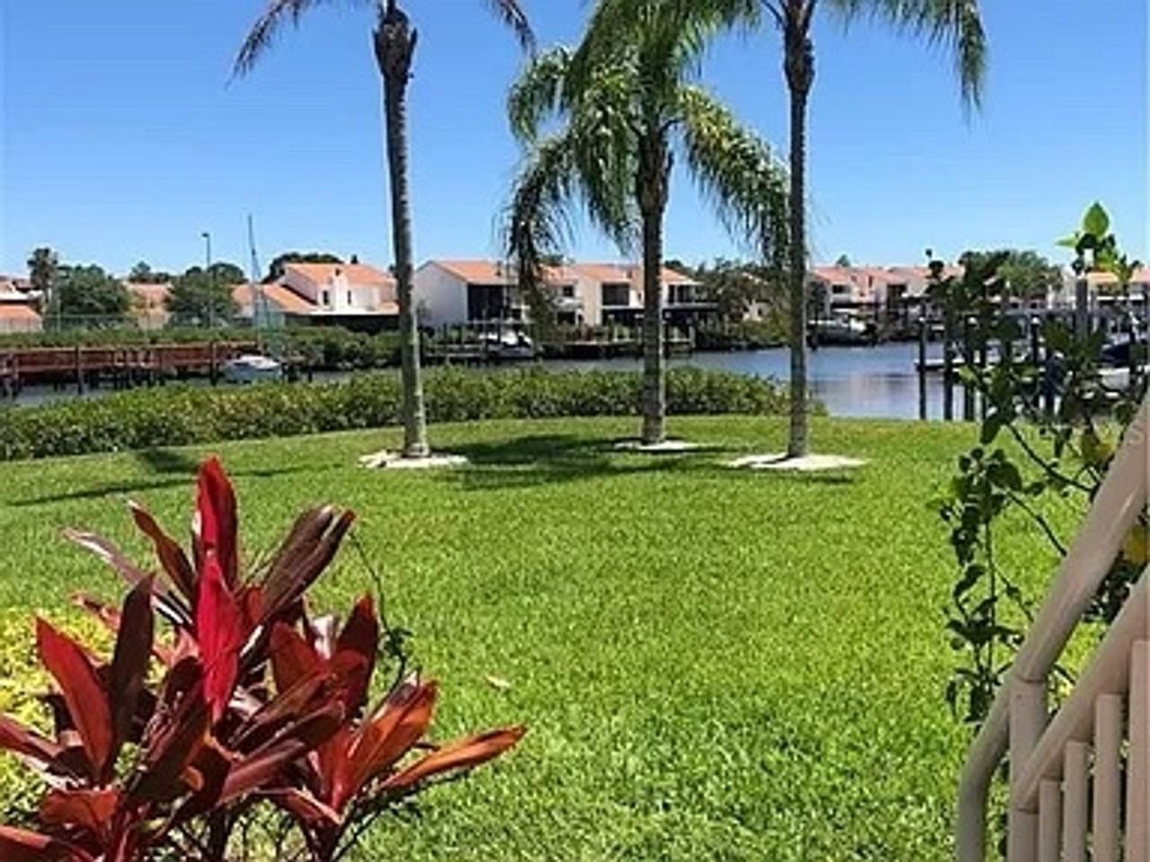 4355 Spinnaker Cove Ln - Photo 6 of 38