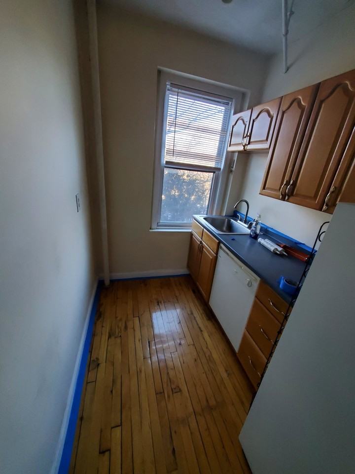 352 Riverway #9 - Photo 6 of 11