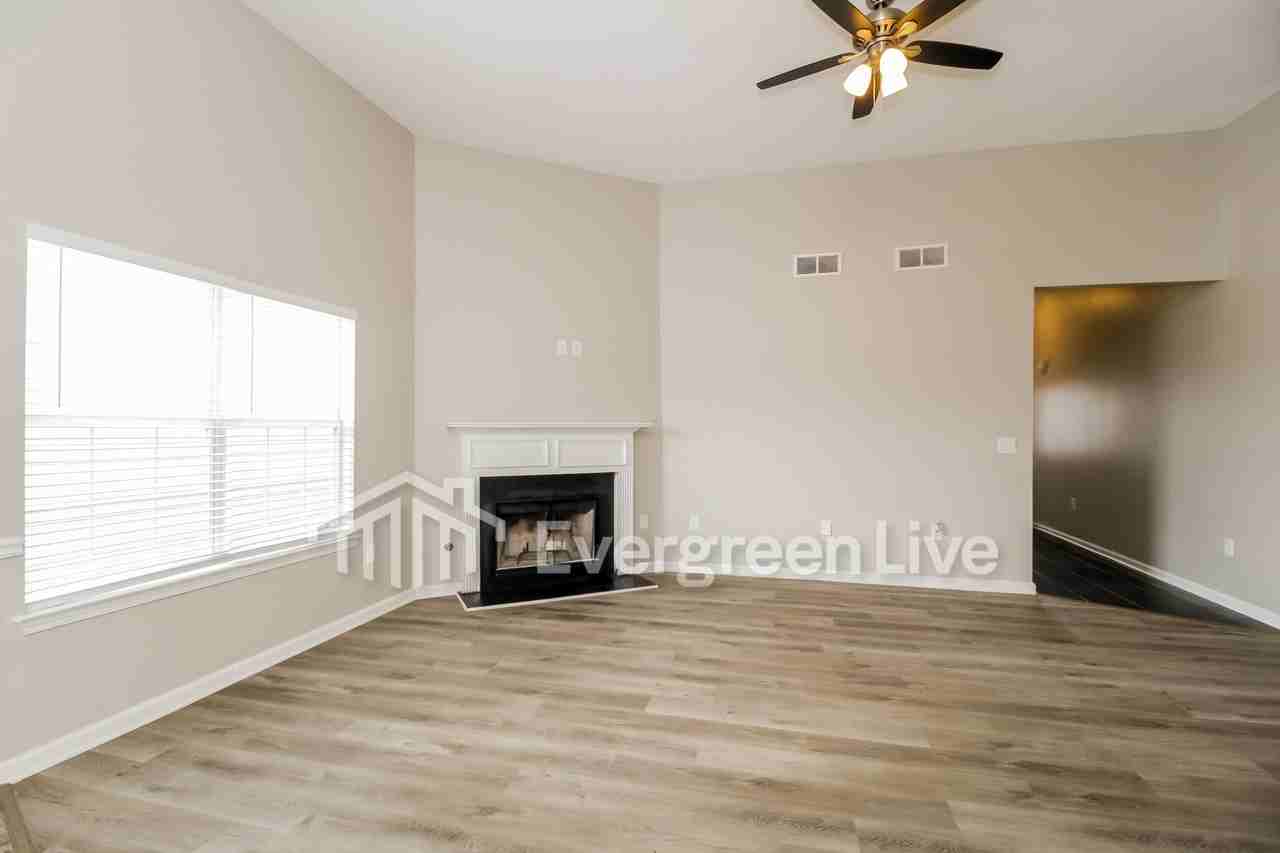 4377 Estate St - Photo 3 of 19