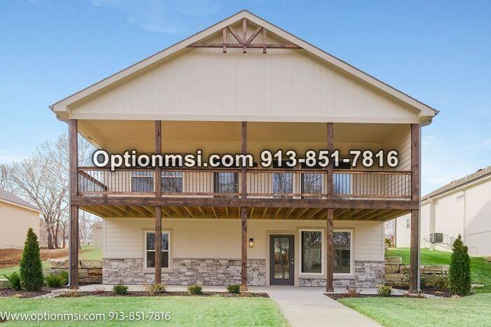 8478 Peoria St - Photo 3 of 30