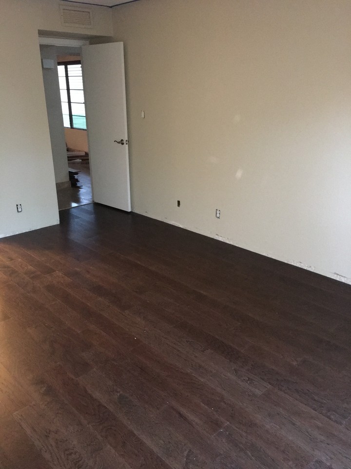 11717 N 93rd St #11717 - Photo 3 of 7