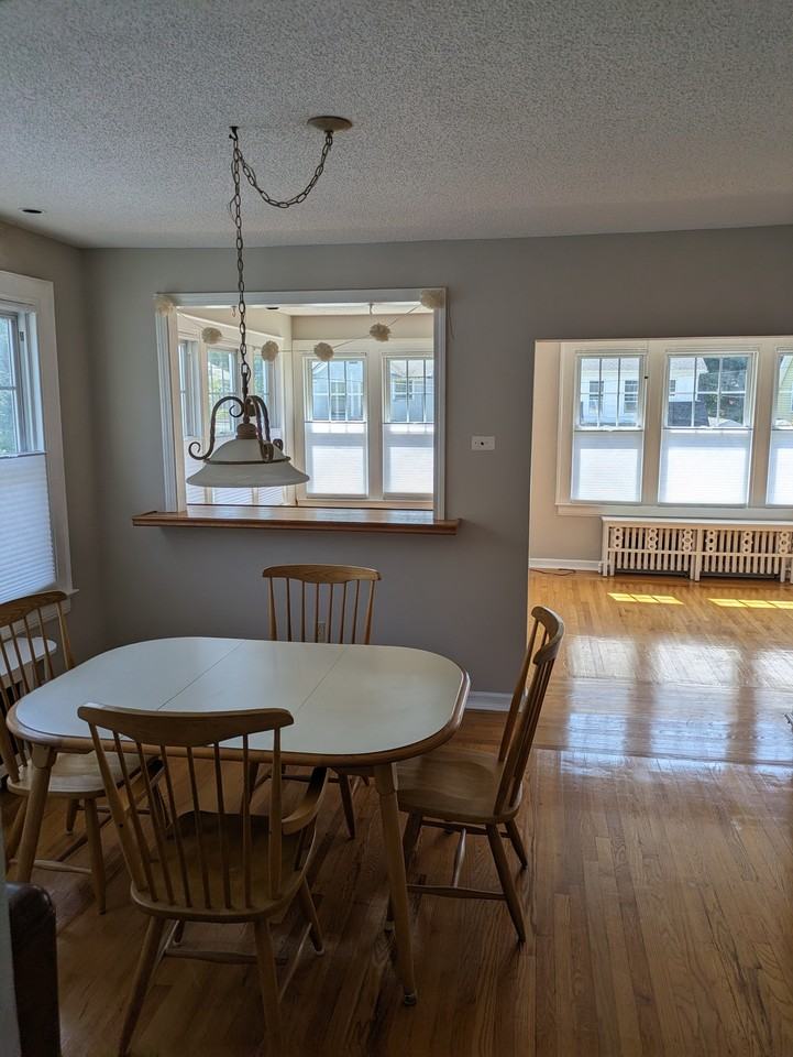 25 Winnett St - Photo 2 of 13