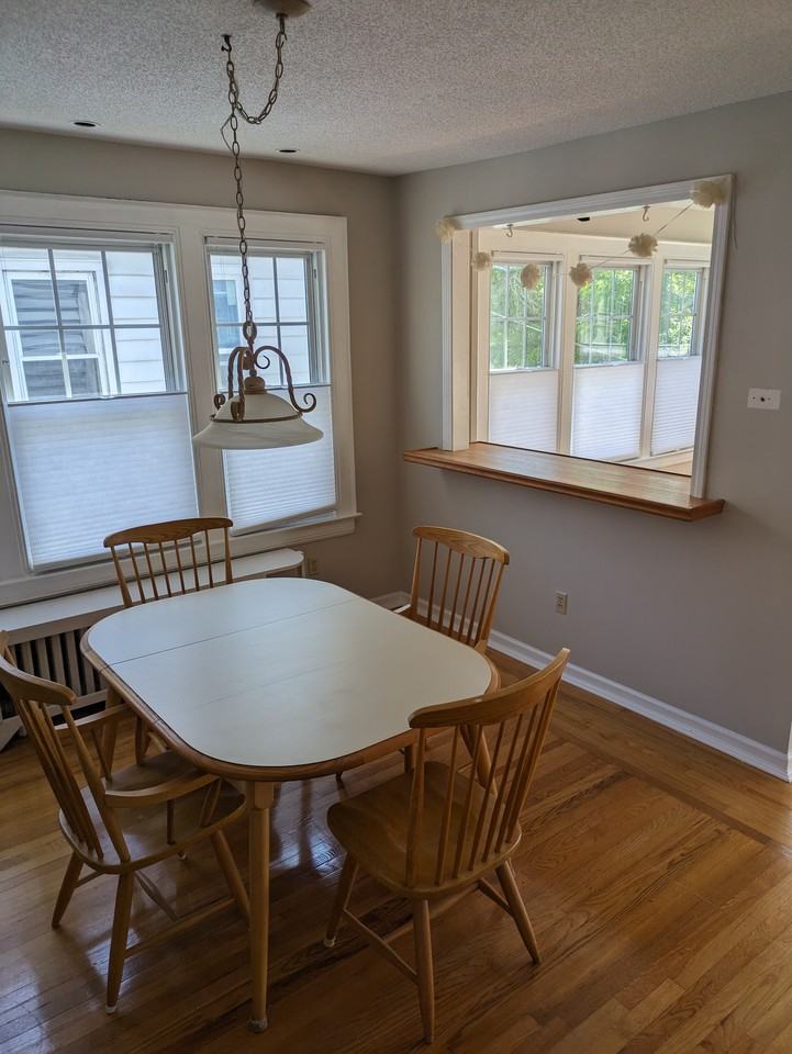 25 Winnett St - Photo 4 of 13