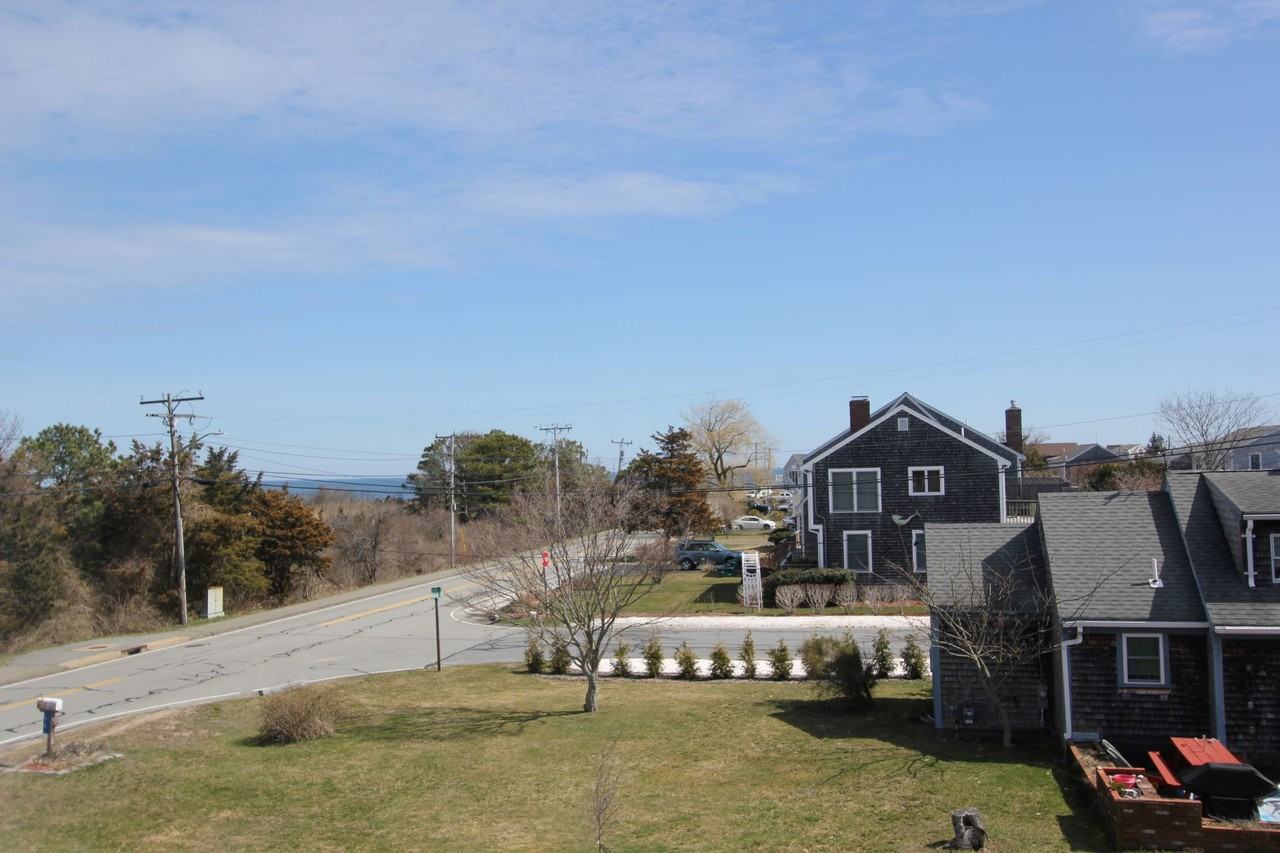 68 68 Town Neck Rd  *winter Rental #NA - Photo 4 of 16