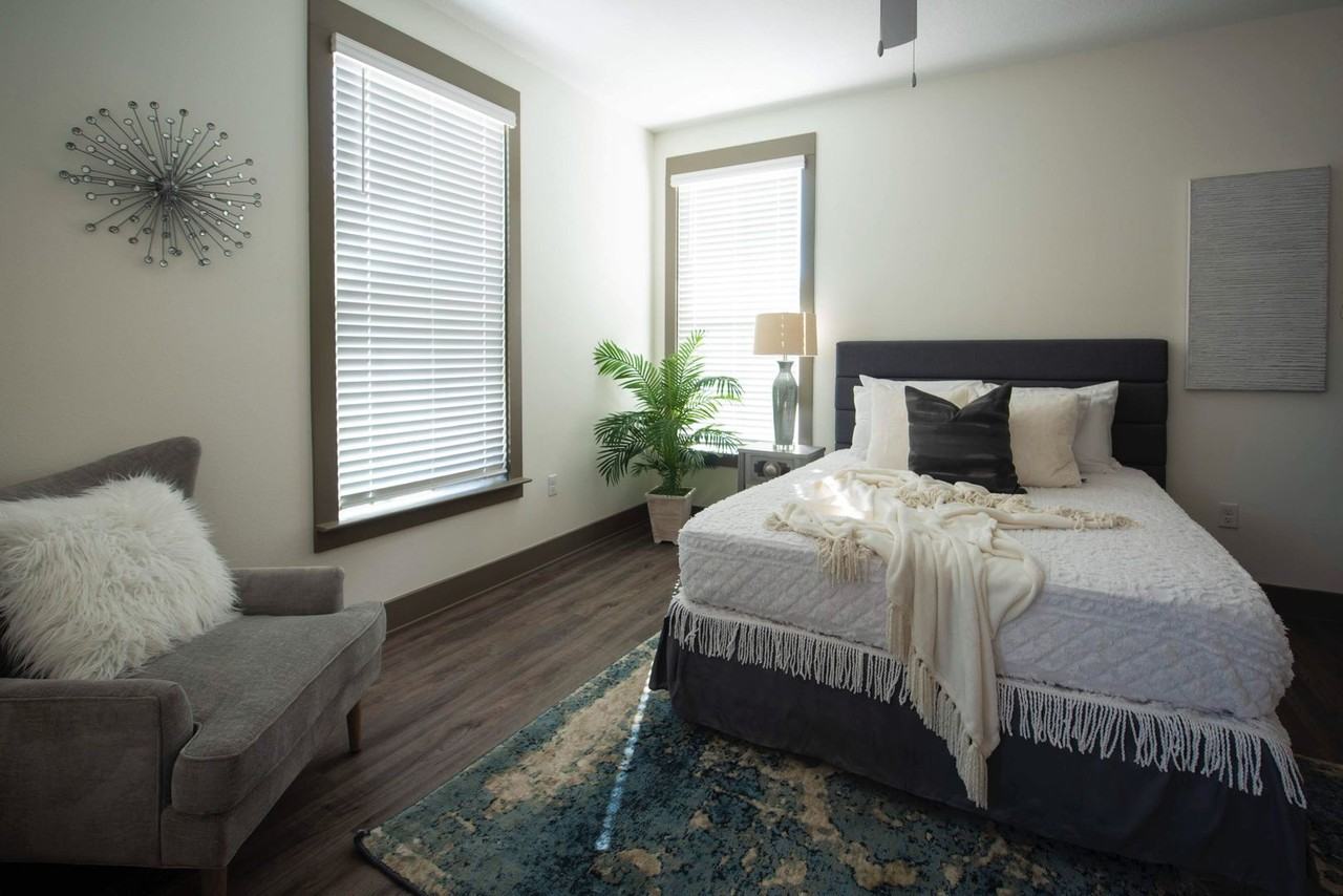 The Central on Orange Lake Apartments in Downtown New Port Richey - Photo 6 of 50
