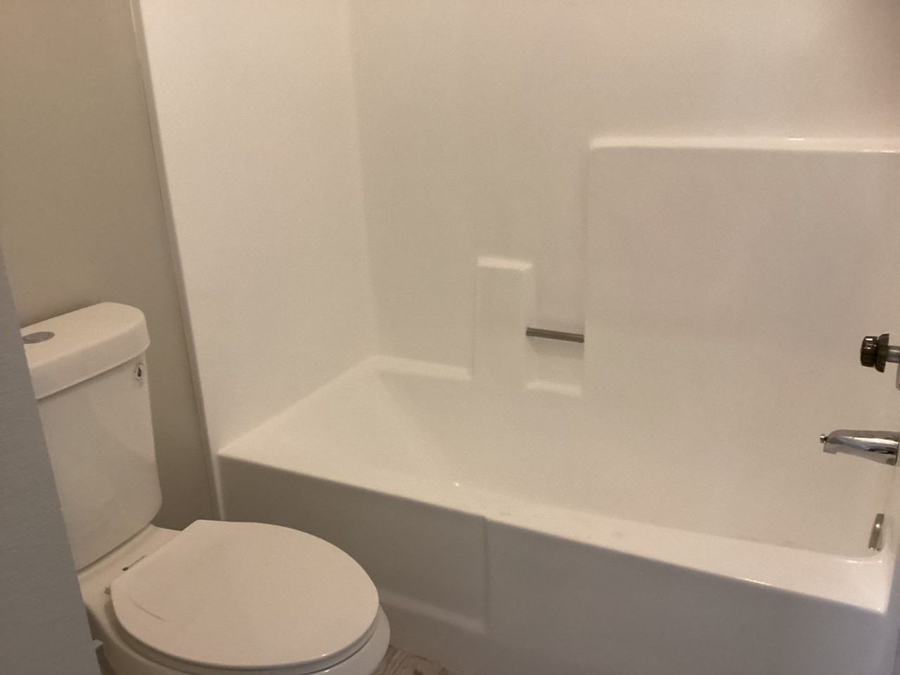 Tempe La Mirage Apartments 610 E Gilbert Dr, Tempe, AZ 85288 Zumper