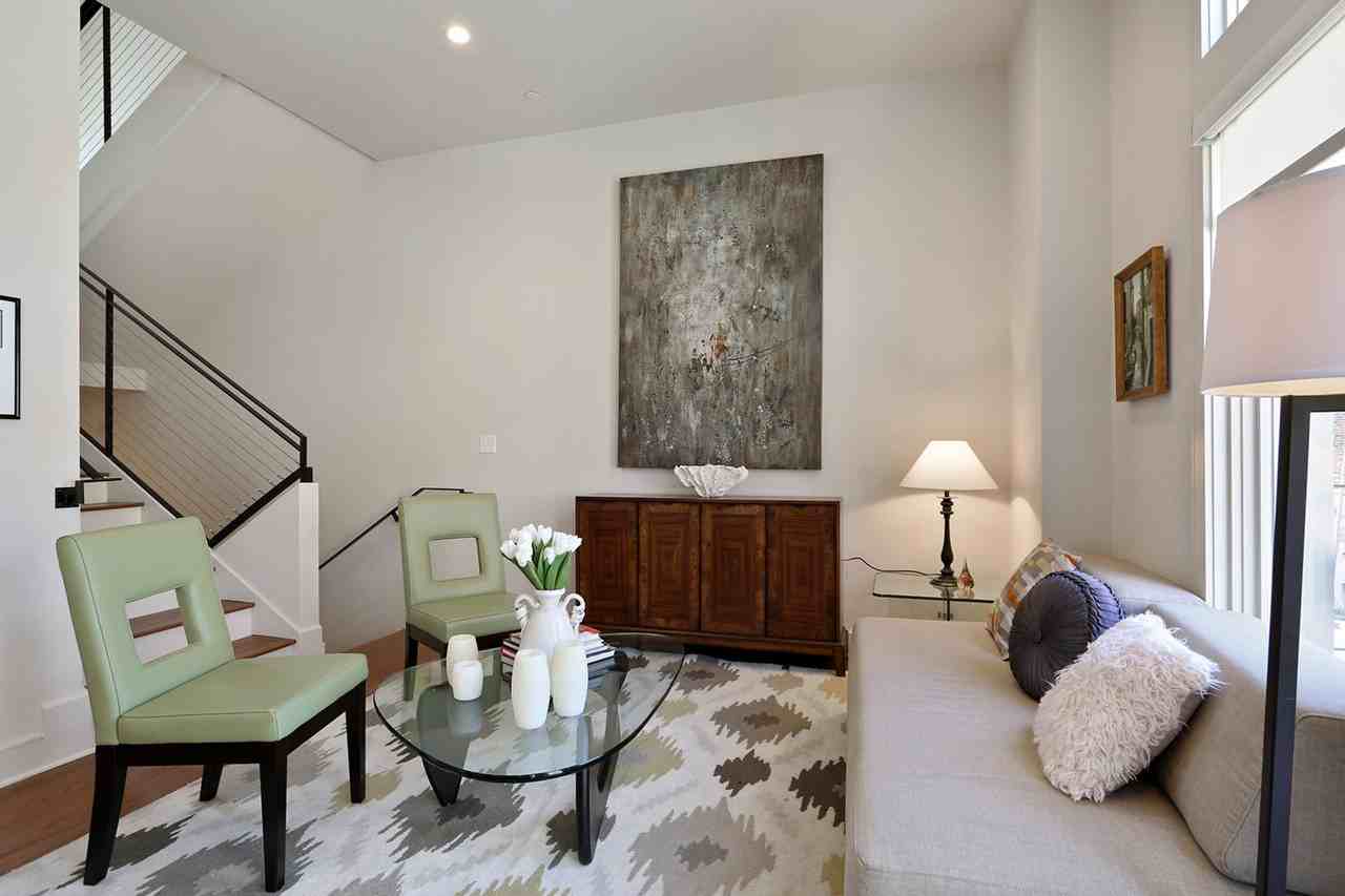 The Academy Luxury Apartments and Townhomes - Photo 3 of 19