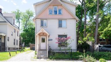 featured image of 810 Church St #1