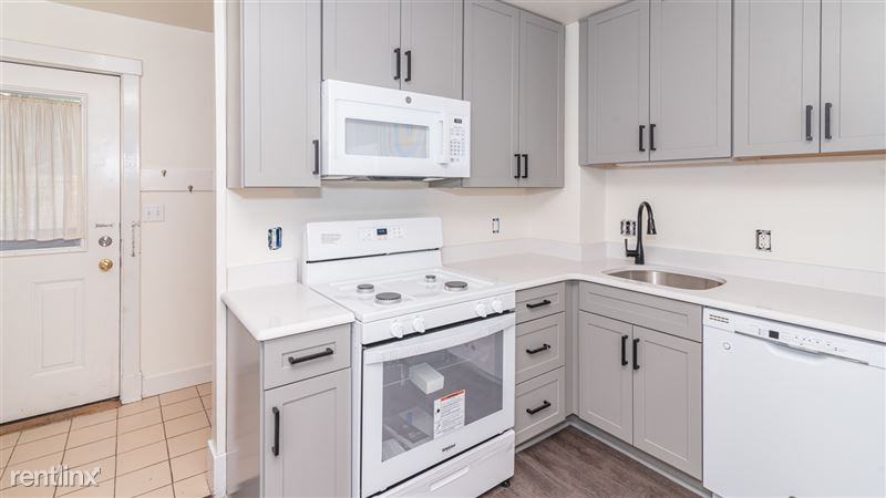 810 Church St #1 - Photo 6 of 45