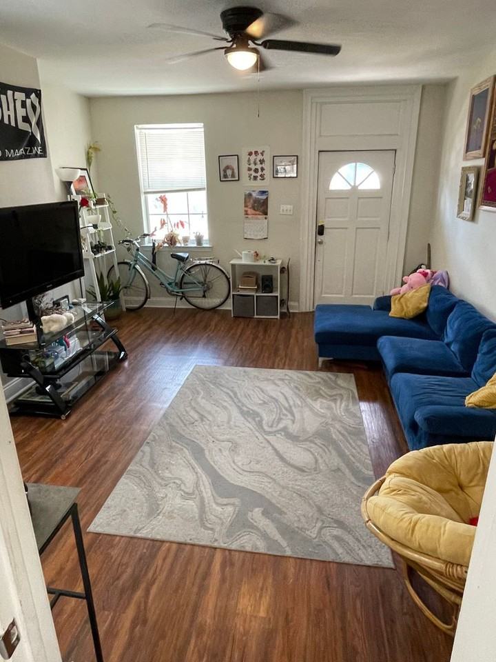 2311 Baronne St #A - Photo 4 of 11