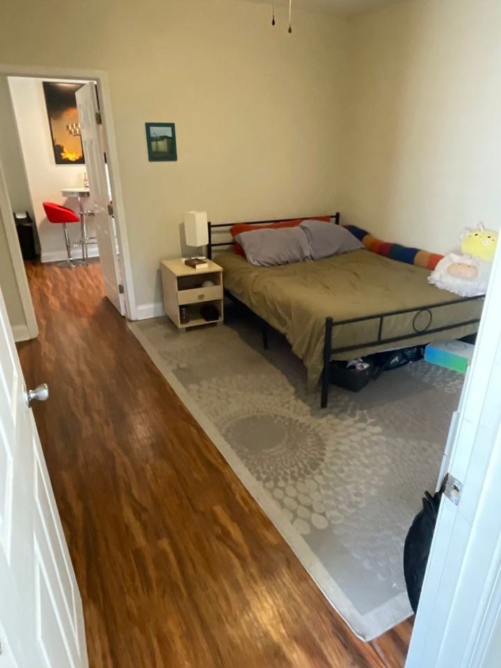 2311 Baronne St #A - Photo 6 of 11