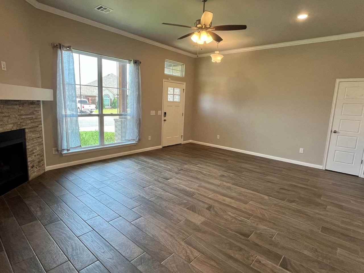 937 Sw 140th St - Photo 5 of 29