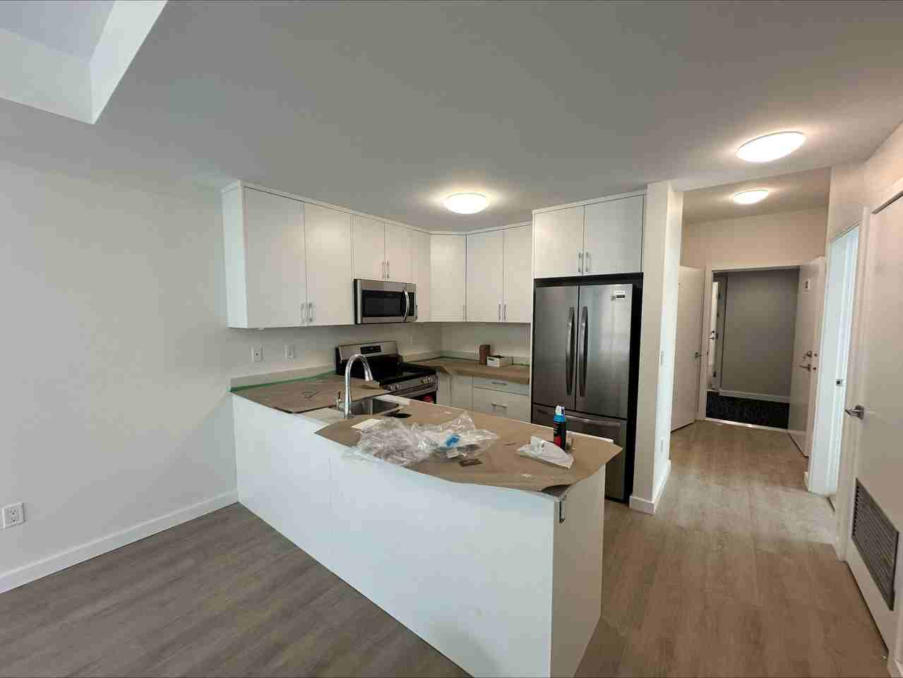 1801 Riverside Lane #103