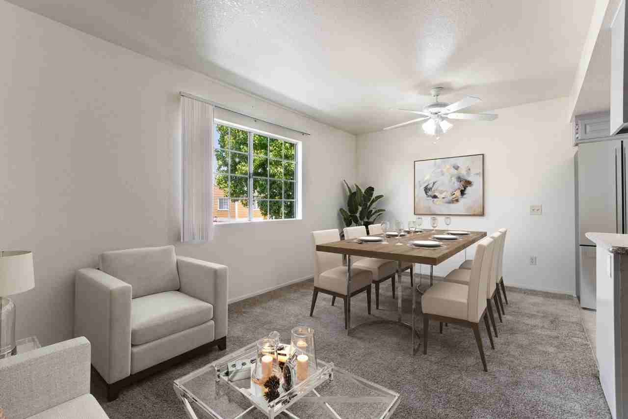 Plymouth Manor Apartments - Photo 3 of 11