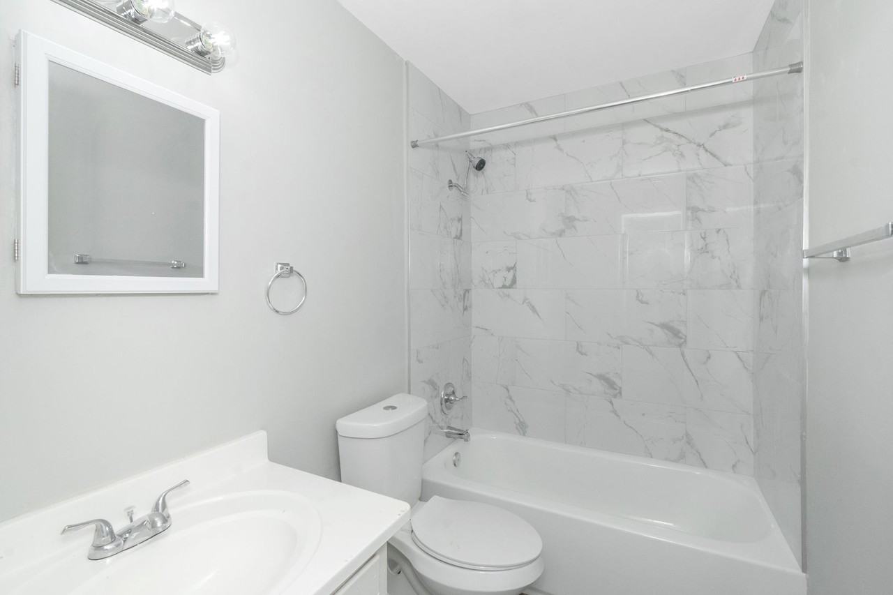 1790 Lyle Ave - Photo 3 of 39