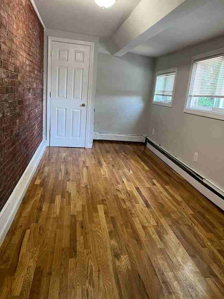 200 Washington St Dorchester. ( 1 Eldon St.) Apartments 200