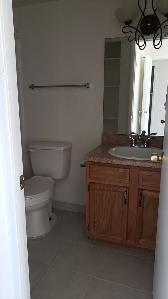 1620 1620 N Wilmot B 309 - Photo 5 of 20