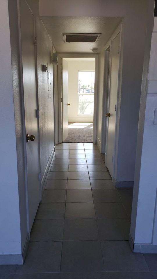 1620 1620 N Wilmot B 309 - Photo 6 of 20