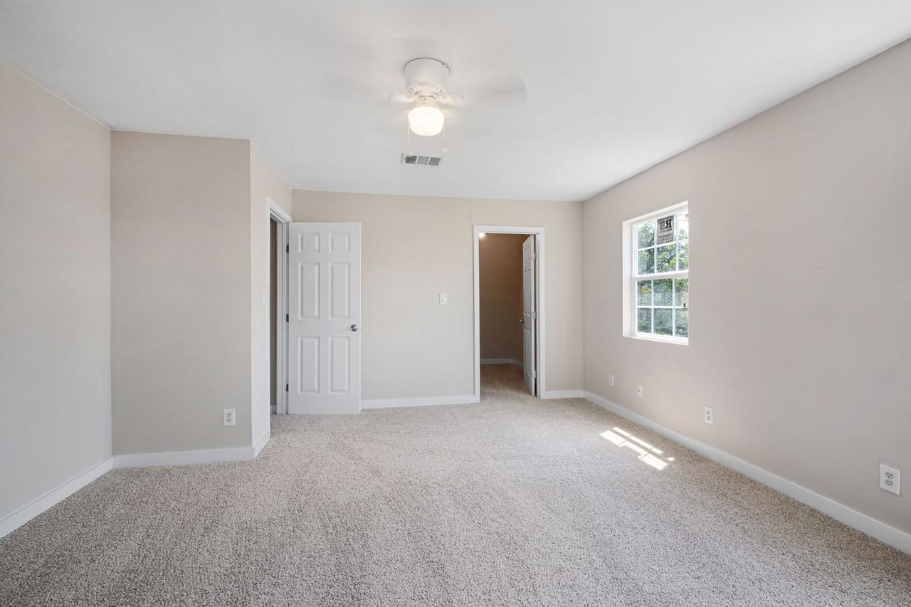 13902 Fm 812 - Photo 3 of 23