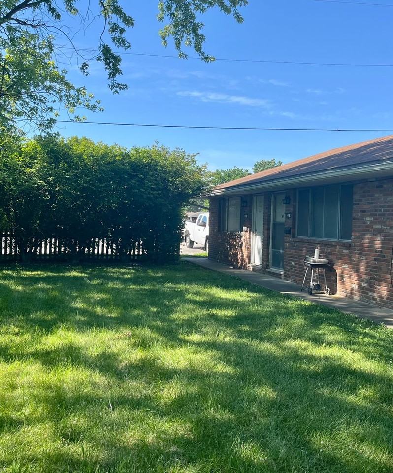 505 Kansas - Photo 2 of 8